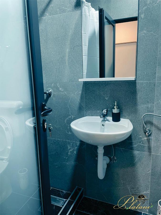 Motel Platani Kotor Varos Buitenkant foto