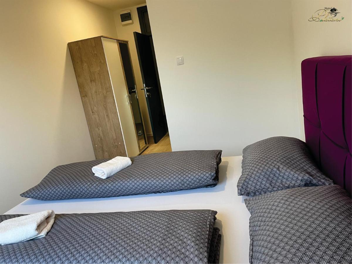 Motel Platani Kotor Varos Buitenkant foto
